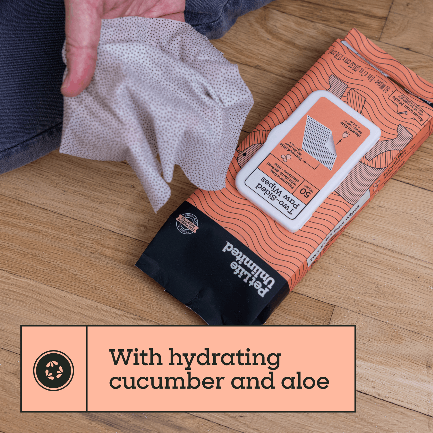 Two-sided Paw Wipes